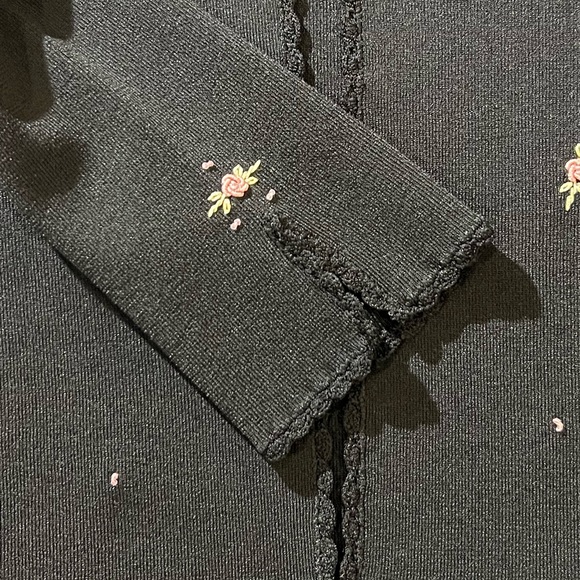 Black cardigan by Jennifer Moore size large - Picture 4 of 8